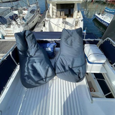 Infantman Yatch Hotel Vila Nova de Gaia Eksteriør billede